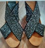 Muiltjes, Zwart, Zo goed als nieuw, Sandalen of Muiltjes, Ophalen of Verzenden