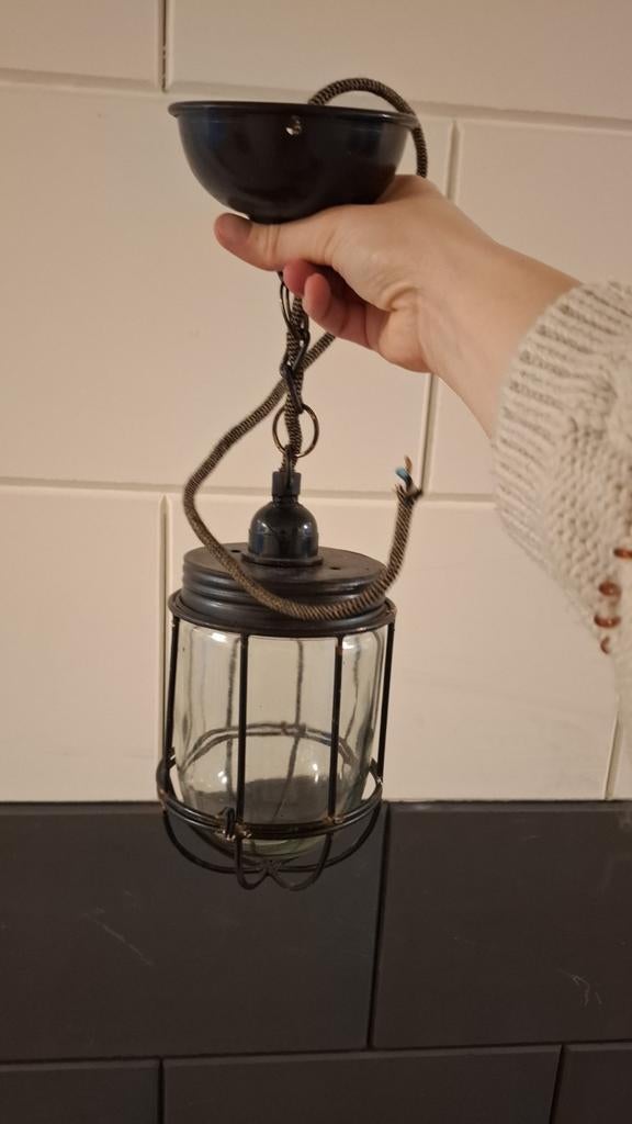 Hanglamp met glazen kap en metalen rooster, Ophalen of Verzenden