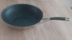 Hema Malmo hapjespan wokpan 28cm, Ophalen, Zo goed als nieuw, Wok, Keramische plaat