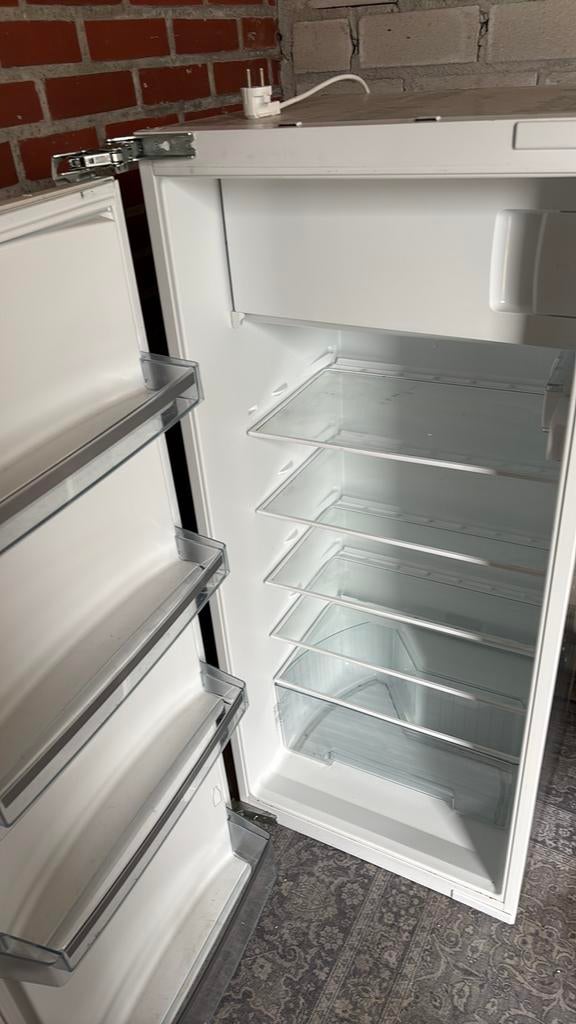 Inbouw koelkast, Ophalen, 150 tot 200 liter, 120 tot 140 cm, 45 tot 60 cm