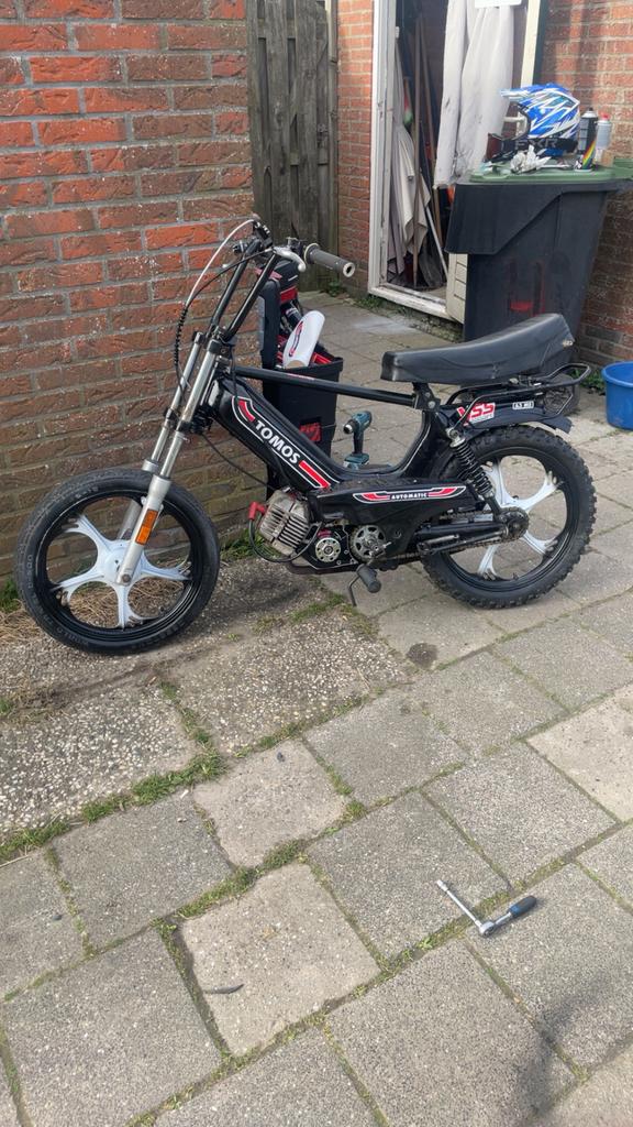 tomos 65cc hpi ook TERUIL bied alles maar aan, Ophalen of Verzenden, Zo goed als nieuw, Standard