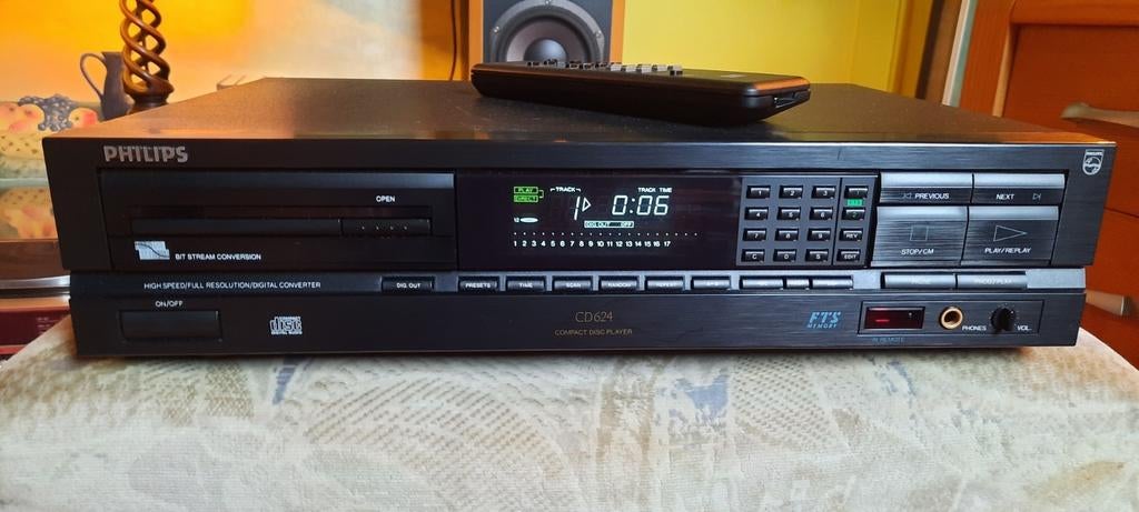 Te koop philips cd624 cd speler met  afstandbediening ✅️, Audio, Tv en Foto, Cd-spelers, Ophalen, Philips