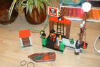Te koop: Lego Juniors 6 stuks Pirateneiland/politieheli etc, Kinderen en Baby's, Ophalen of Verzenden, Gebruikt, Lego
