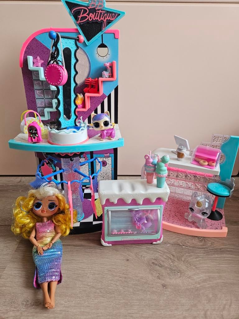 LOL surprise boutique, Kinderen en Baby's, Speelgoed | Poppen, Ophalen of Verzenden, Zo goed als nieuw, Overige typen