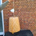 Hanglamp rotan, Huis en Inrichting, Lampen | Hanglampen, Ophalen, Zo goed als nieuw, Minder dan 50 cm