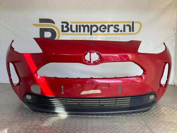 Bumper Toyota Yaris Cross 20-25 52119-0DC20 Voorbumper15240z, Auto diversen, Tuning en Styling, Ophalen