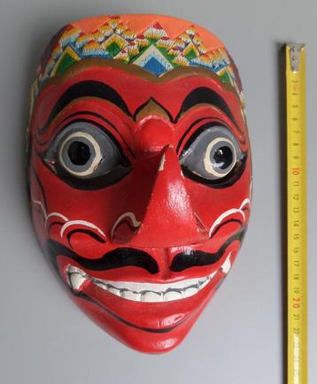 Masker uit Bali Indonesië jaren 60 vorige eeuw geen kris beschikbaar voor biedingen