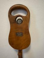 Antieke wandelstok met zitje, Ophalen