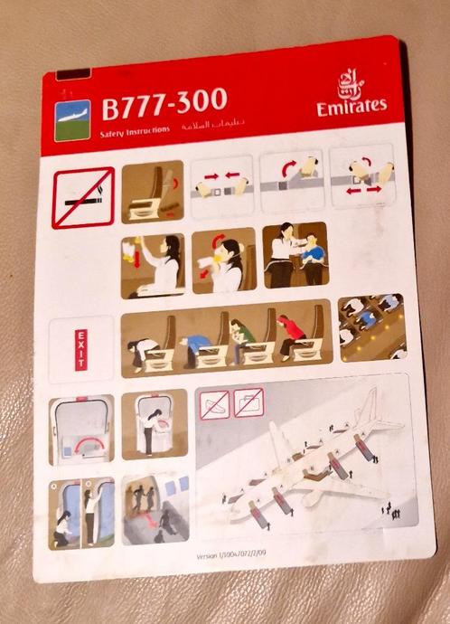 Emirates B777-300 flight safetycard, Verzamelen, Luchtvaart en Vliegtuigspotten, Zo goed als nieuw, Schaalmodel, Ophalen of Verzenden