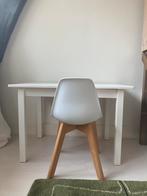 Kindertafeltje en stoeltje, Kinderen en Baby's, Kinderkamer | Tafels en Stoelen, Ophalen, Zo goed als nieuw, Tafel(s) en Stoel(en)