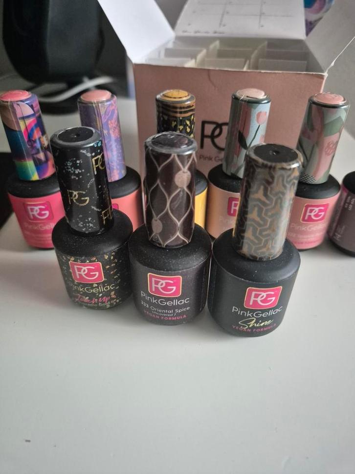 Compleet set voor gellak., Sieraden, Tassen en Uiterlijk, Uiterlijk | Cosmetica en Make-up, Zo goed als nieuw, Handen en Nagels