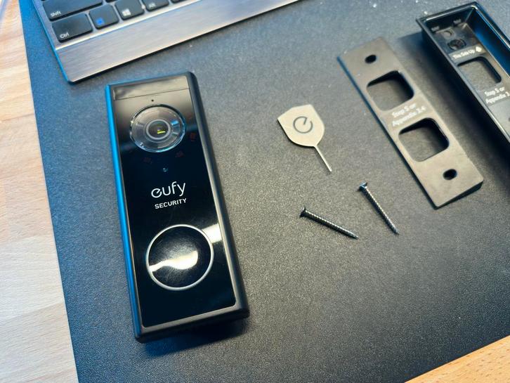 Eufy Video Doorbell 2K (Battery-Powered) + Homebase 2, Huis en Inrichting, Deurbellen, Zo goed als nieuw, Ophalen of Verzenden