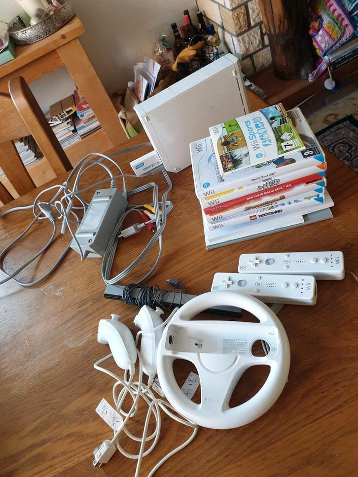 Nintendo Wii Complete Set + Games, Spelcomputers en Games, Spelcomputers | Nintendo Wii, Ophalen of Verzenden