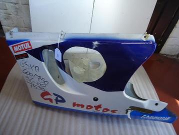 GSXR750 1998 - 2000, 1996 - 1997 Suzuki Kuipdeel D1-18607 beschikbaar voor biedingen