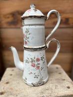 Wit emaille cafetiere, koffiepot met filter met roosjes zeef, Ophalen