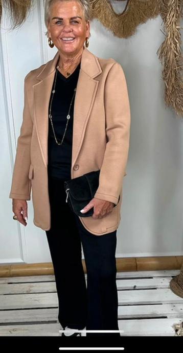 * nieuw * Scubba camel blazer 1 mt beschikbaar voor biedingen