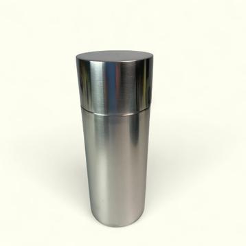Arne Jacobsen, Cylinda-line cocktail shaker Stelton  beschikbaar voor biedingen