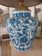 grote blauw witte vaaslamp, Huis en Inrichting, Ophalen, Zo goed als nieuw, Minder dan 50 cm