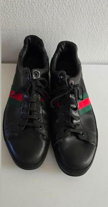 Gucci sneakers zgan 41 beschikbaar voor biedingen
