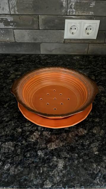 Art deco oranje fruittest beschikbaar voor biedingen