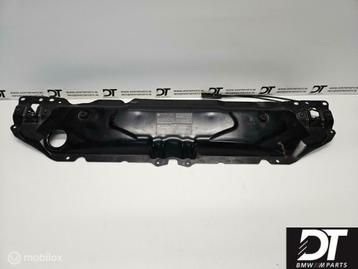 Slotplaat BMW 5-serie E60 M5 51647033741 beschikbaar voor biedingen