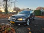 Volvo V70 APK tot 9-2026 2.3 T-5 250PK AUT 2000 Zwart, Auto's, 1800 kg, Zwart, 1574 kg, Zwart