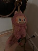 Officele Labubu PopMart Lychee Berry, Ophalen of Verzenden, Zo goed als nieuw