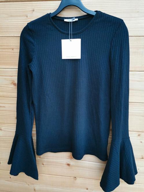 ZARA top met volantmouwen mt. S, Kleding | Dames, Blouses en Tunieken, Nieuw, Maat 36 (S), Zwart, Verzenden
