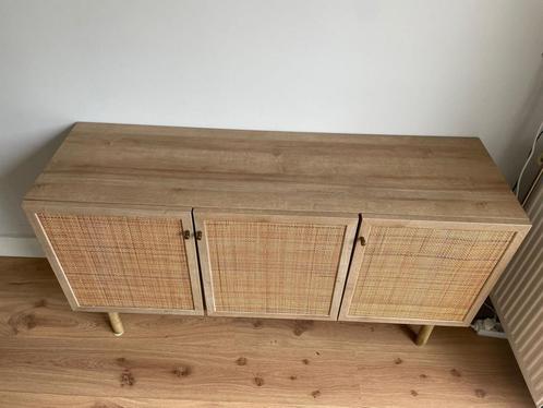 Webbing dressoirkast — naturel houtlook (B136  H71  D42 cm, Huis en Inrichting, Woonaccessoires | Wandplanken en Boekenplanken