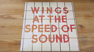 2x LP Wings (Paul McCartney) beschikbaar voor biedingen