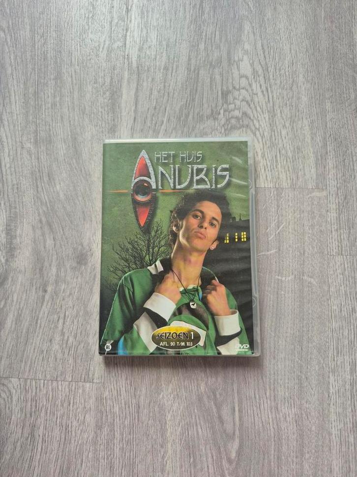 Het Huis Anubis - Seizoen 1 DVD, Cd's en Dvd's, Dvd's | Tv en Series, Zo goed als nieuw, Actie en Avontuur, Alle leeftijden, Ophalen of Verzenden