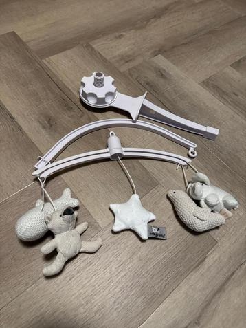 Box muziekmobiel beschikbaar voor biedingen