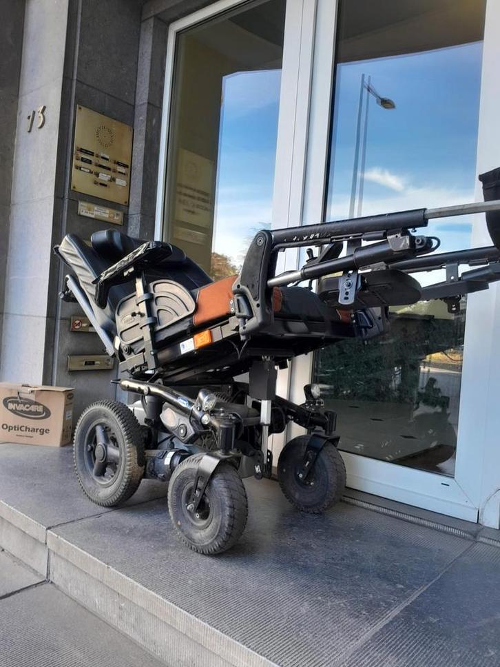 Elektrische rolstoel Invacare Kite scootmobiel opvowbare, Diversen, Rolstoelen, Ophalen of Verzenden