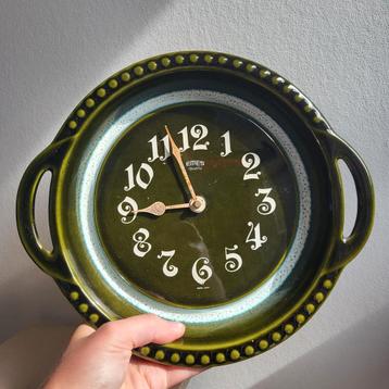 Vintage Emes klok West Germany beschikbaar voor biedingen