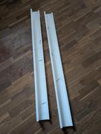 Twee schilderij planken van 120cm, Huis en Inrichting, Woonaccessoires | Wandplanken en Boekenplanken, Ophalen, Zo goed als nieuw