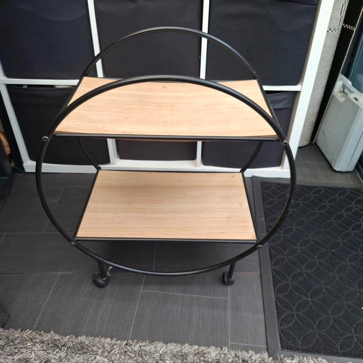 Leuke Bijzettafel met 2 Bladen, Huis en Inrichting, Tafels | Bijzettafels, Ophalen of Verzenden