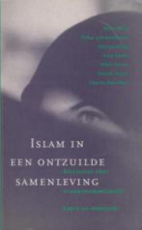 Islam in een ontzuilde samenleving  Discussie over vrouwenem, Boeken, Godsdienst en Theologie, Zo goed als nieuw, Islam, Ophalen of Verzenden