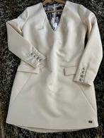 Mooi jurkje maat M Josh V, Kleding | Dames, Jurken, Maat 38/40 (M), Beige, Ophalen of Verzenden, Zo goed als nieuw