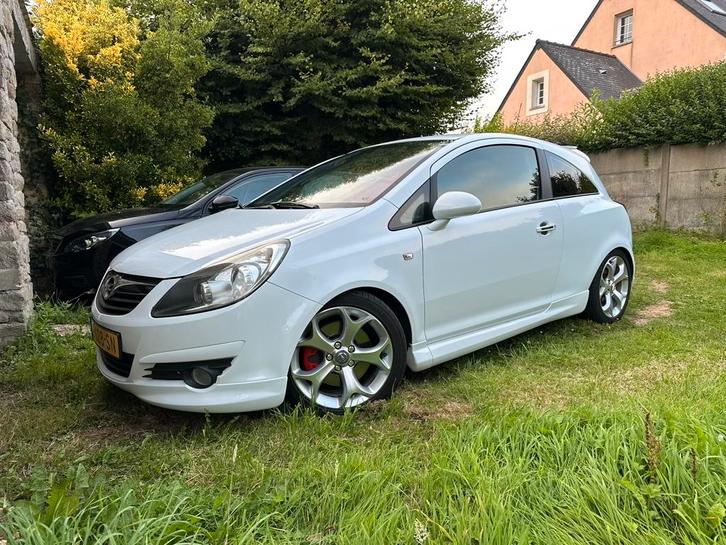 Opel Corsa 1.6 GSI Turbo 2008, Auto's, Opel, Bedrijf, Corsa, Airbags, Airconditioning, Bluetooth, Boordcomputer, Centrale vergrendeling