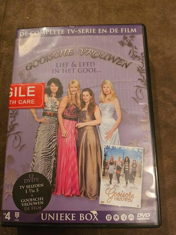 Gooische Vrouwen - Complete TV-Serie 1-5 + Film DVD Boxset, Cd's en Dvd's, Dvd's | Tv en Series, Gebruikt, Komedie, Boxset, Ophalen of Verzenden