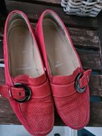 Rode Hassia loafer 39, Kleding | Dames, Schoenen, Ophalen of Verzenden, Gedragen, Rood