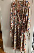 Belcci bloemen wikkeljurk maat M/L, Kleding | Dames, Maat 38/40 (M), Belcci, Overige kleuren, Ophalen of Verzenden