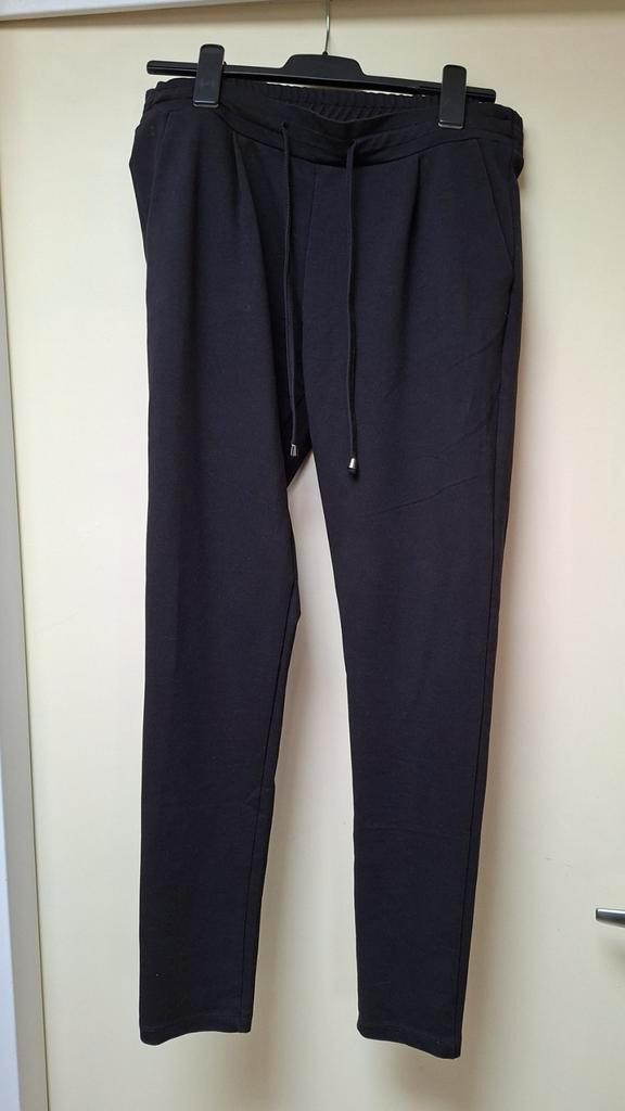 Broek Lien & Giel maat M, Kleding | Dames, Broeken en Pantalons, Gedragen, Maat 38/40 (M), Zwart, Lang, Ophalen of Verzenden