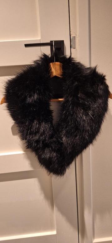 Prachtige zwarte bondkraag. NIEUW! beschikbaar voor biedingen