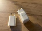 Apple USB Adapter 10W + Universal USB adapter, Ophalen of Verzenden, Gebruikt, Apple iPhone