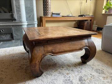 Opium salontafel beschikbaar voor biedingen