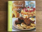 Brood en ander gebak - Reader’s Digest, Boeken, Kookboeken, Ophalen of Verzenden, Zo goed als nieuw