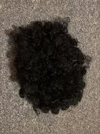 Zwarte krullenpruik - One Size, Kleding | Dames, Carnaval, Ophalen of Verzenden, Zo goed als nieuw, Accessoires