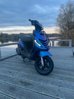 Piaggio zip e4 2020 Tekoop/Teruil, Fietsen en Brommers, Scooters | Piaggio, Ophalen, Maximaal 45 km/u, Zip, Zo goed als nieuw