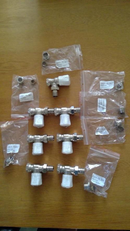 TE KOOP: RADIATORKRANEN, Doe-het-zelf en Verbouw, Verwarming en Radiatoren, Nieuw, Overige typen, 800 watt of meer, Ophalen